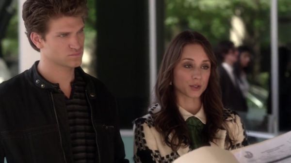 PLL_S04E14_720p_JACK_Up_DownloadSeriesHere_1304.jpg