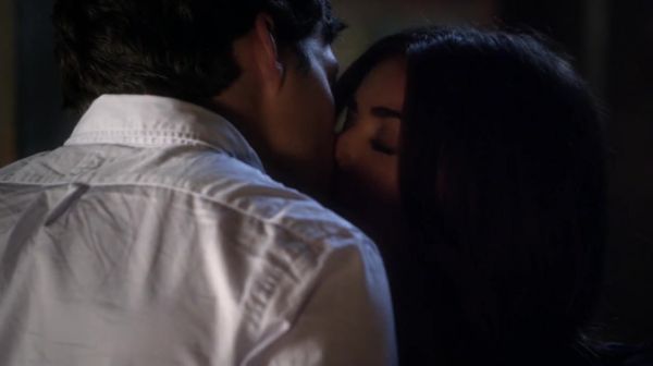 PLL_S04E14_720p_JACK_Up_DownloadSeriesHere_1918.jpg