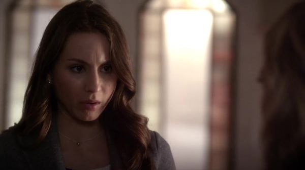 PLL_S04E15_720p_JACK_Up_DownloadSeriesHere_0080.jpg