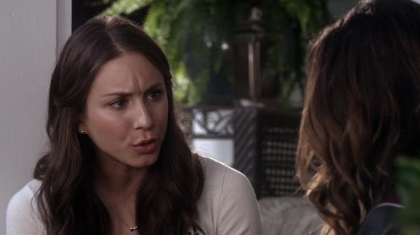 PLL_S04E16_720p_JACK_Up_DownloadSeriesHere_1137.jpg