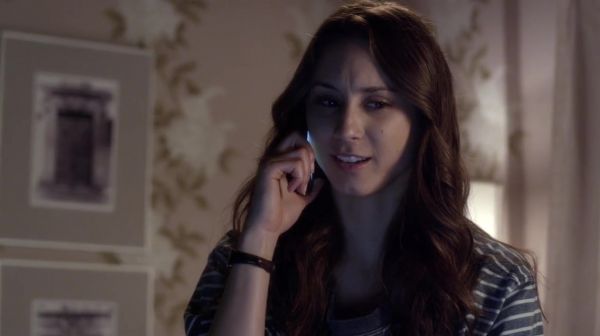 PLL_S04E17_720p_JACK_Up_DownloadSeriesHere_0215.jpg