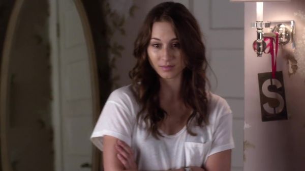 PLL_S04E17_720p_JACK_Up_DownloadSeriesHere_1173.jpg
