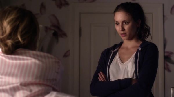 PLL_S04E17_720p_JACK_Up_DownloadSeriesHere_1435.jpg