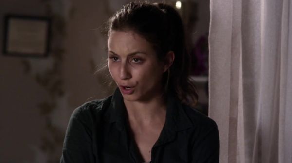 PLL_S04E18_720p_JACK_Up_DownloadSeriesHere_2314.jpg
