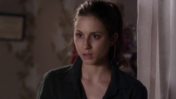 PLL_S04E18_720p_JACK_Up_DownloadSeriesHere_2380.jpg