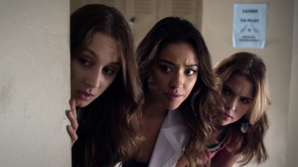 PLL_S04E19_720p_JACK_Up_DownloadSeriesHere_0163.jpg