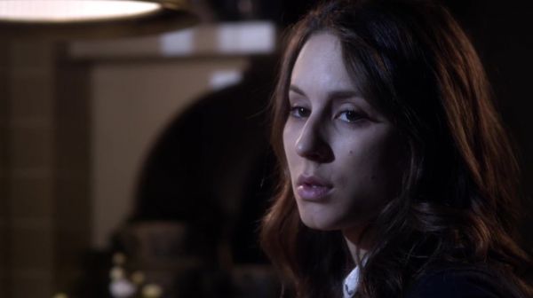 PLL_S04E19_720p_JACK_Up_DownloadSeriesHere_0376.jpg