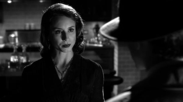 PLL_S04E19_720p_JACK_Up_DownloadSeriesHere_0486.jpg