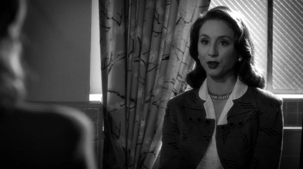 PLL_S04E19_720p_JACK_Up_DownloadSeriesHere_0608.jpg