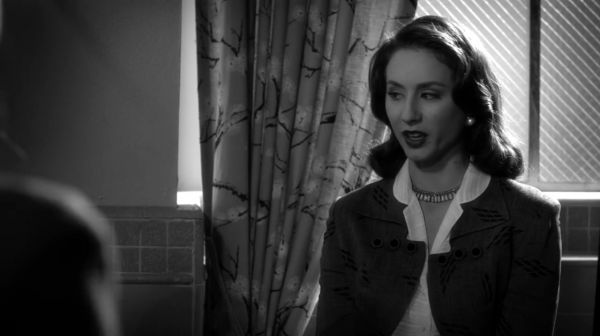 PLL_S04E19_720p_JACK_Up_DownloadSeriesHere_0611.jpg