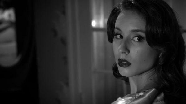 PLL_S04E19_720p_JACK_Up_DownloadSeriesHere_0861.jpg