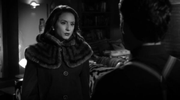 PLL_S04E19_720p_JACK_Up_DownloadSeriesHere_1078.jpg