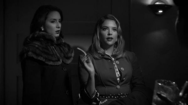 PLL_S04E19_720p_JACK_Up_DownloadSeriesHere_1140.jpg