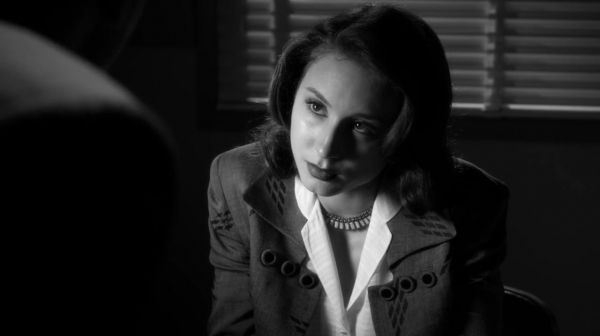 PLL_S04E19_720p_JACK_Up_DownloadSeriesHere_1514.jpg