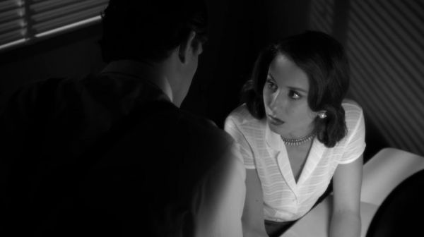 PLL_S04E19_720p_JACK_Up_DownloadSeriesHere_1790.jpg