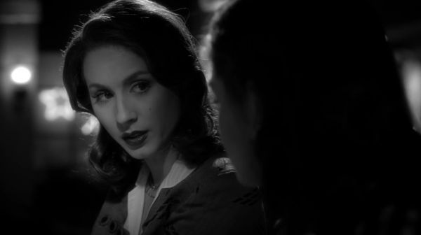 PLL_S04E19_720p_JACK_Up_DownloadSeriesHere_1945.jpg