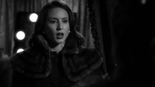 PLL_S04E19_720p_JACK_Up_DownloadSeriesHere_2106.jpg