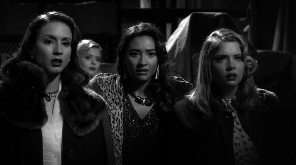 PLL_S04E19_720p_JACK_Up_DownloadSeriesHere_2250.jpg