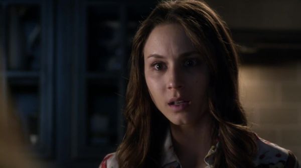 PLL_S04E20_720p_JACK_Up_DownloadSeriesHere_0646.jpg