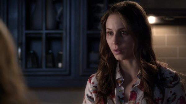 PLL_S04E20_720p_JACK_Up_DownloadSeriesHere_0669.jpg