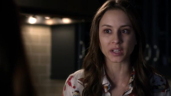 PLL_S04E20_720p_JACK_Up_DownloadSeriesHere_0699.jpg
