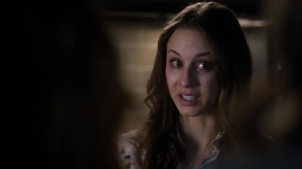 PLL_S04E20_720p_JACK_Up_DownloadSeriesHere_0797.jpg