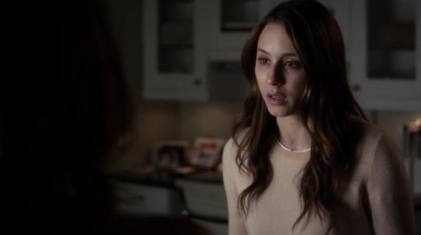 PLL_S04E20_720p_JACK_Up_DownloadSeriesHere_1028.jpg