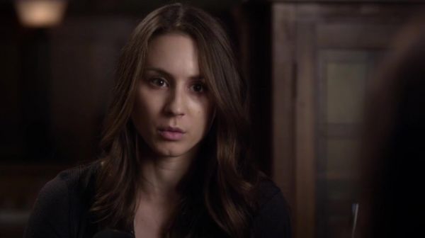 PLL_S04E21_720p_JACK_Up_DownloadSeriesHere_0135.jpg