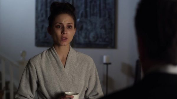 PLL_S04E21_720p_JACK_Up_DownloadSeriesHere_0333.jpg