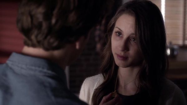 PLL_S04E21_720p_JACK_Up_DownloadSeriesHere_0668.jpg