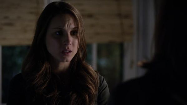 PLL_S04E22_720p_JACK_Up_DownloadSeriesHere_2470.jpg