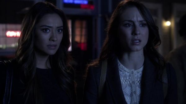 PLL_S04E23_720p_JACK_Up_DownloadSeriesHere_0198.jpg
