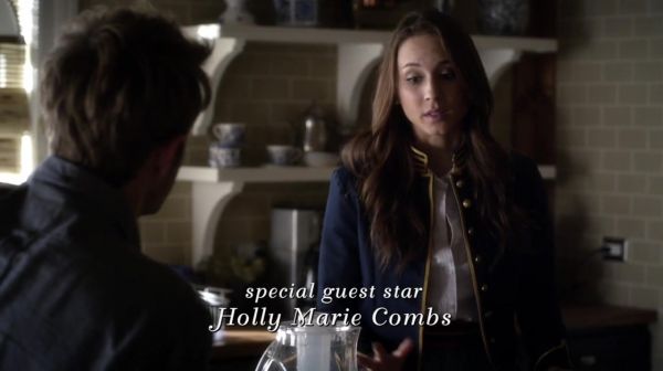 PLL_S04E23_720p_JACK_Up_DownloadSeriesHere_0342.jpg