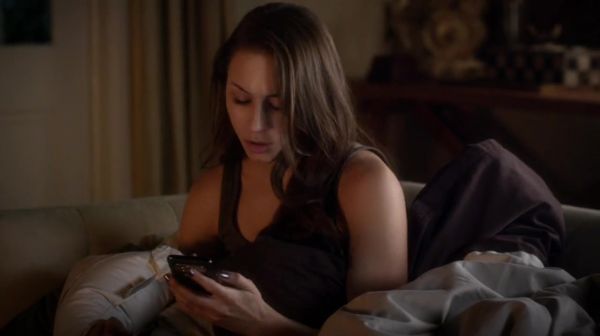 PLL_S04E23_720p_JACK_Up_DownloadSeriesHere_0979.jpg