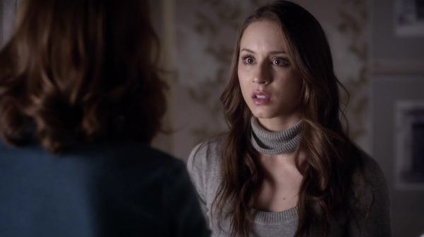 PLL_S04E23_720p_JACK_Up_DownloadSeriesHere_1357.jpg