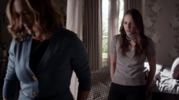 PLL_S04E23_720p_JACK_Up_DownloadSeriesHere_1504.jpg
