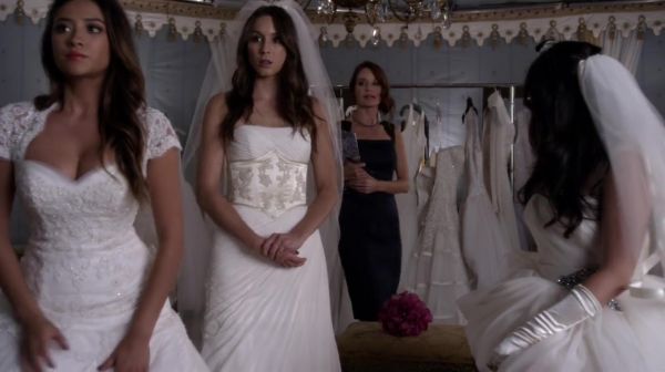 PLL_S04E23_720p_JACK_Up_DownloadSeriesHere_1828.jpg