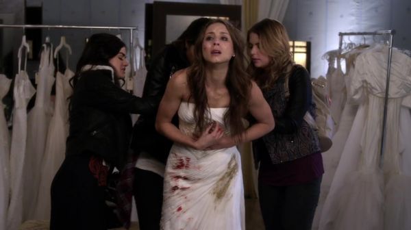 PLL_S04E23_720p_JACK_Up_DownloadSeriesHere_2375.jpg