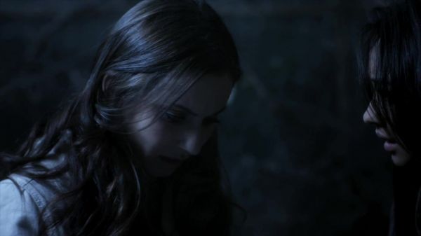 Pretty_Little_Liars_S02x01_720p_Bluray_Dual_PauloADM_2528.jpg