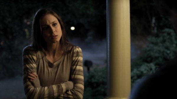 Pretty_Little_Liars_S02x02_720p_Bluray_Dual_PauloADM_1120.jpg