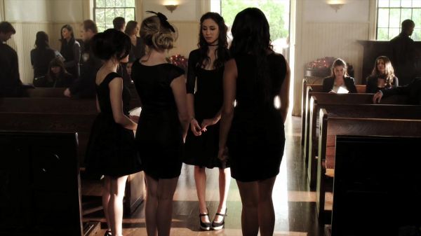 Pretty_Little_Liars_S02x05_720p_Bluray_Dual_PauloADM_1436.jpg