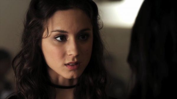 Pretty_Little_Liars_S02x05_720p_Bluray_Dual_PauloADM_1490.jpg