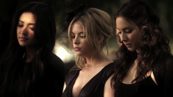 Pretty_Little_Liars_S02x05_720p_Bluray_Dual_PauloADM_1636.jpg