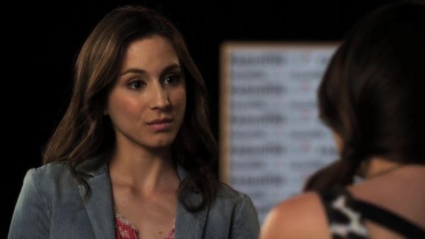 Pretty_Little_Liars_S02x06_720p_Bluray_Dual_PauloADM_0979.jpg