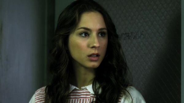 Pretty_Little_Liars_S02x09_720p_Bluray_Dual_PauloADM_0143.jpg