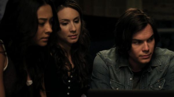 Pretty_Little_Liars_S02x15_720p_Bluray_Dual_PauloADM_0240.jpg