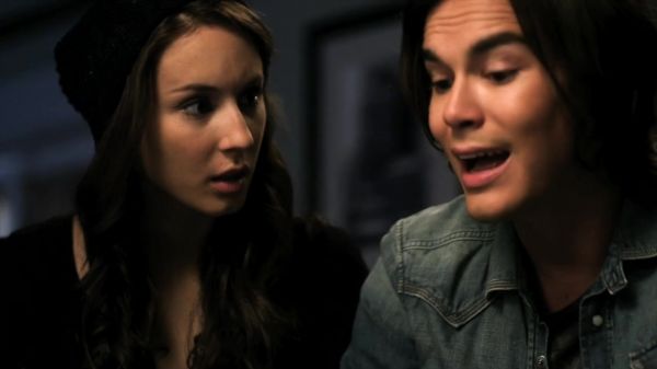 Pretty_Little_Liars_S02x15_720p_Bluray_Dual_PauloADM_0264.jpg