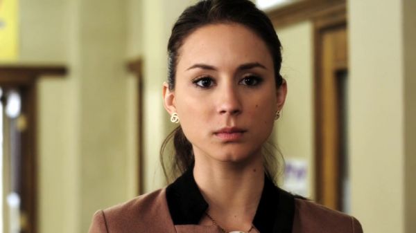 Pretty_Little_Liars_S02x15_720p_Bluray_Dual_PauloADM_0843.jpg