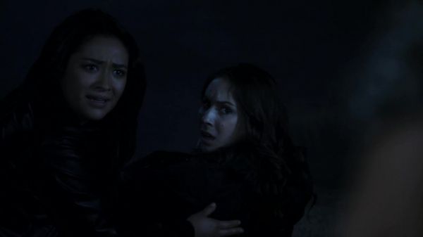 Pretty_Little_Liars_S02x15_720p_Bluray_Dual_PauloADM_2537.jpg