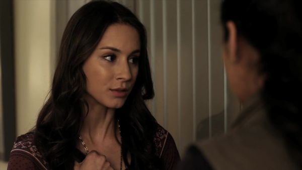Pretty_Little_Liars_S02x17_720p_Bluray_Dual_PauloADM_1438.jpg